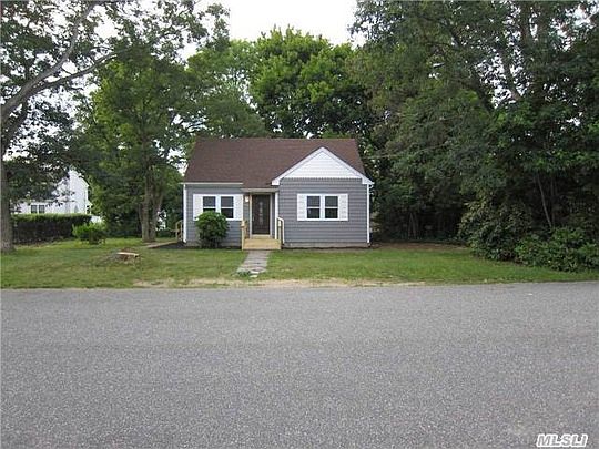 3rd image of 75 Gleeland St