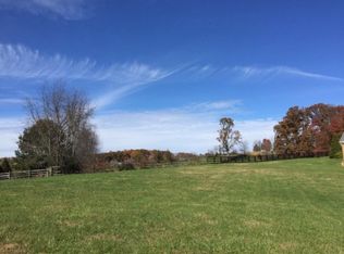 Hendricks Dr, Abingdon, VA 24210