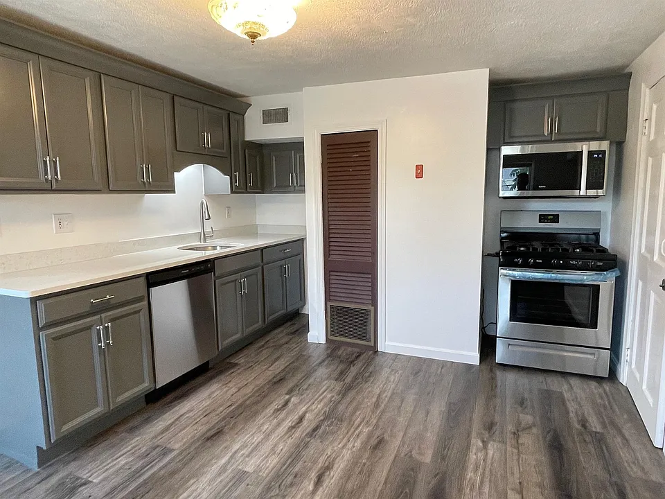 70 School St #1
