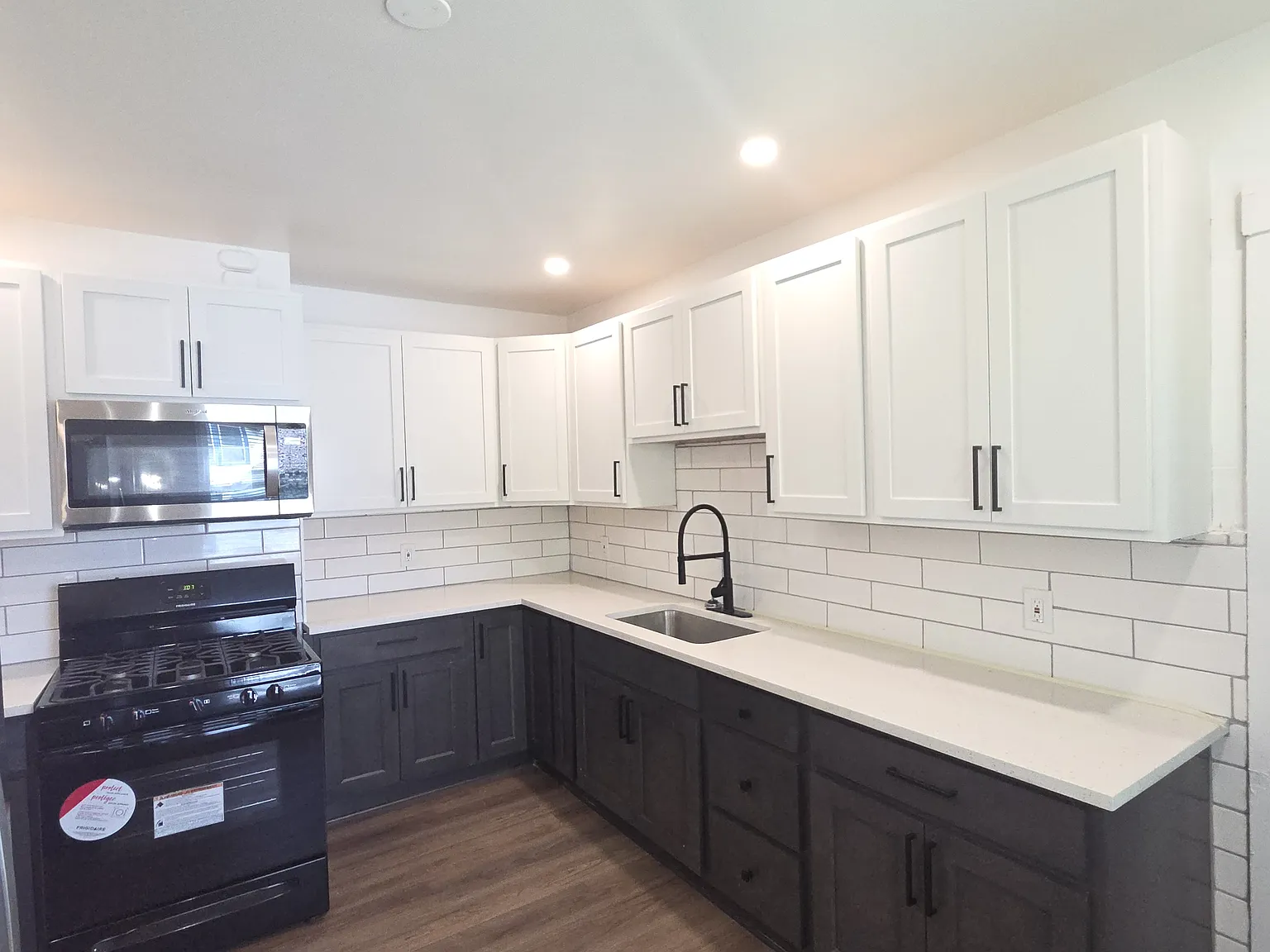 5 bed, $2,500 — Photo 3