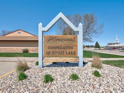 2301 27th St, Spirit Lake, IA, 51360
