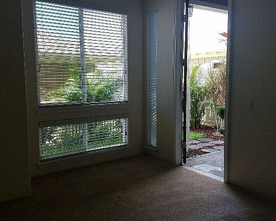 5th image of 75-5919 Alii Dr APT S2