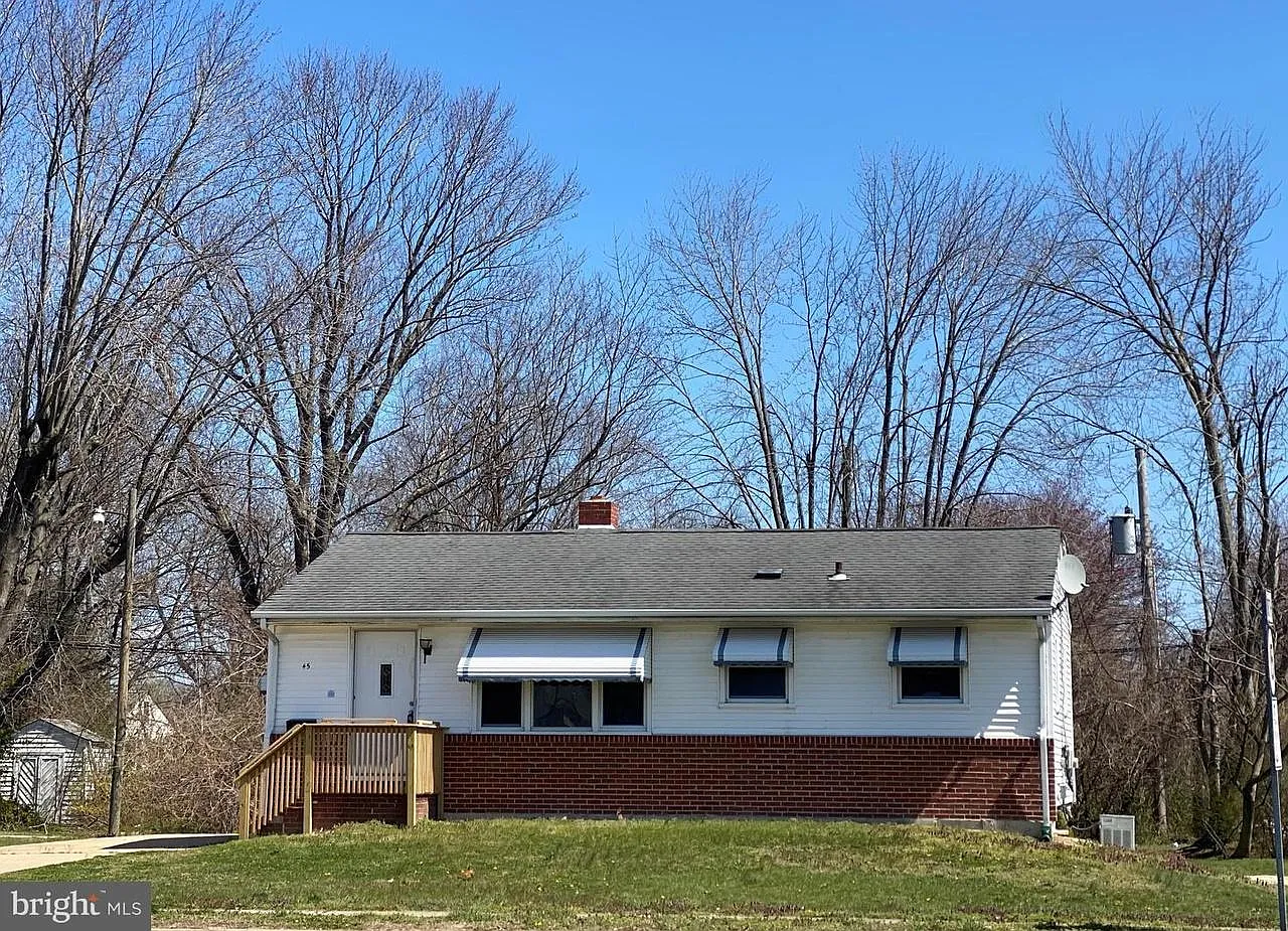 45 McKee Rd photo 1