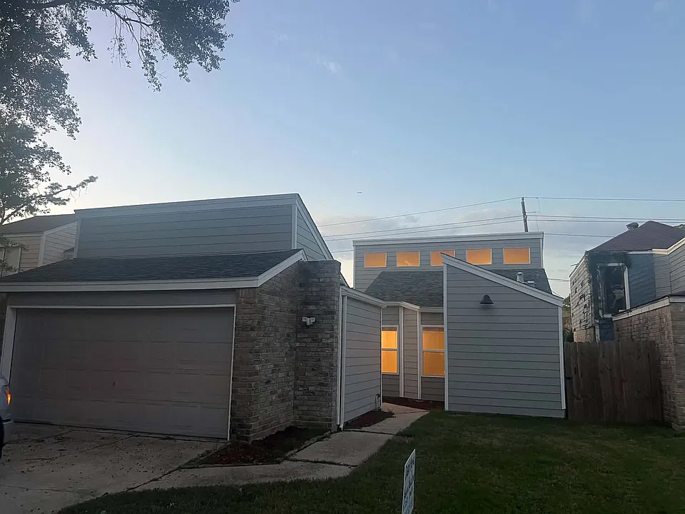 13006 Ravensway Dr