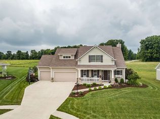 11226 Blackwood Cv, Roanoke, IN 46783