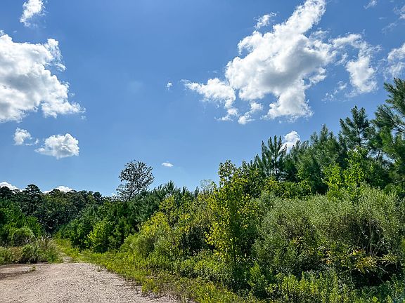 3rd image of Fm 1010