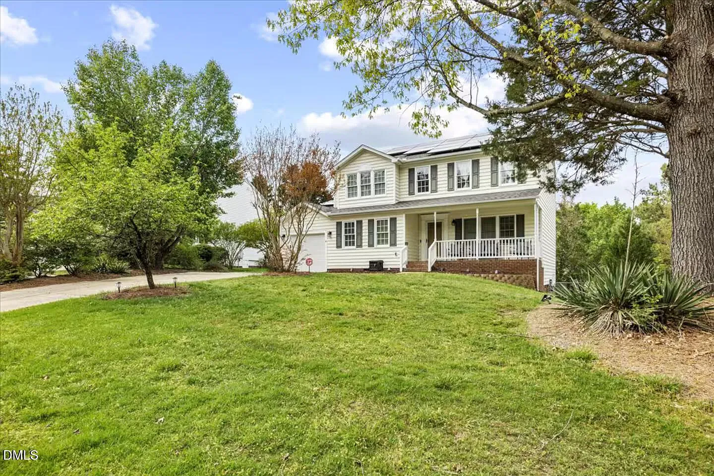 3 bed, 2.5 bath, $2,500 — Photo 1
