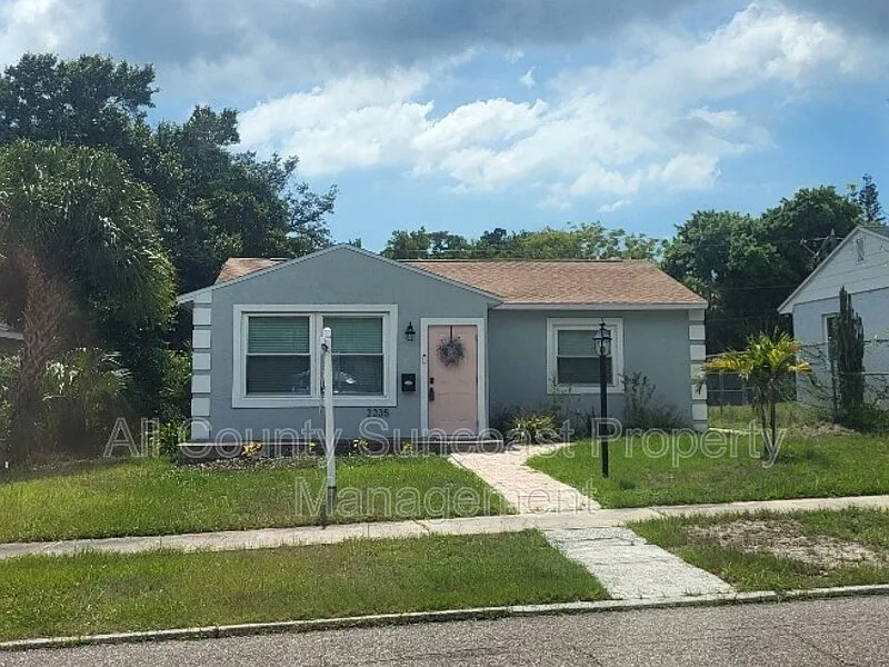 3 bed, 2.0 bath, $2,595 — Photo 2