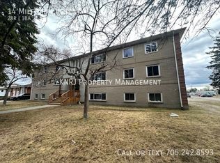 14 Milford Cres, North Bay, ON P1A 1M3