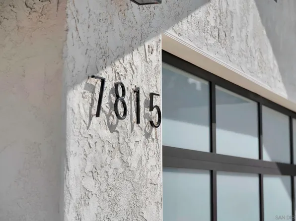 7815 Quebrada Cir, Carlsbad, CA 92009