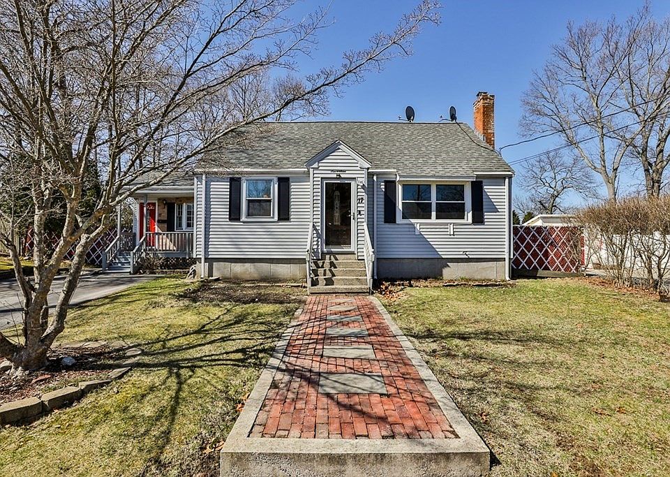 1st image of 17 Glen Ln