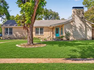 9733 Edge Lake Dr, Dallas, TX 75218