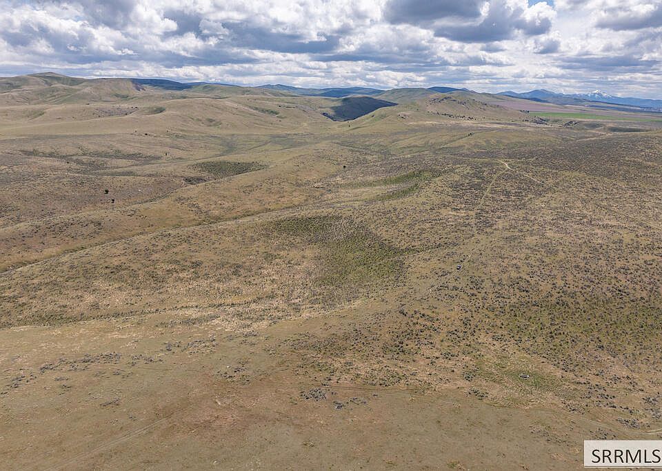 1st image of Cemetery Rd