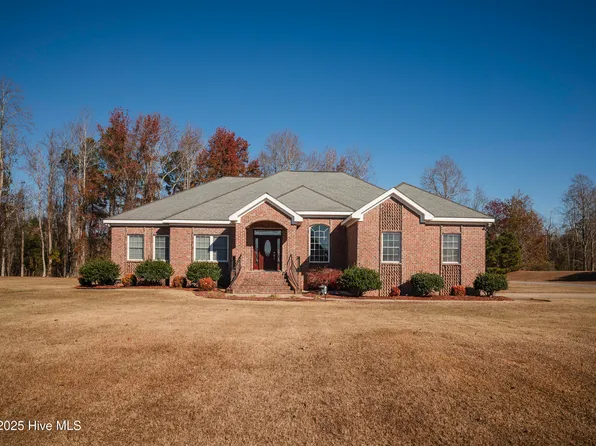 300 Schooner Landing Drive, Edenton, NC 27932