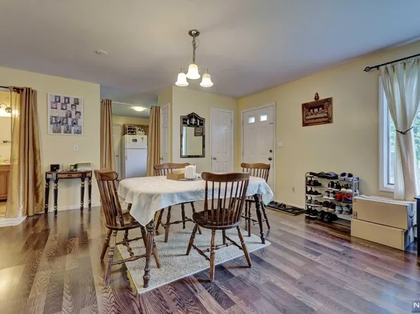 103 Ralph St, Bergenfield, NJ 07621