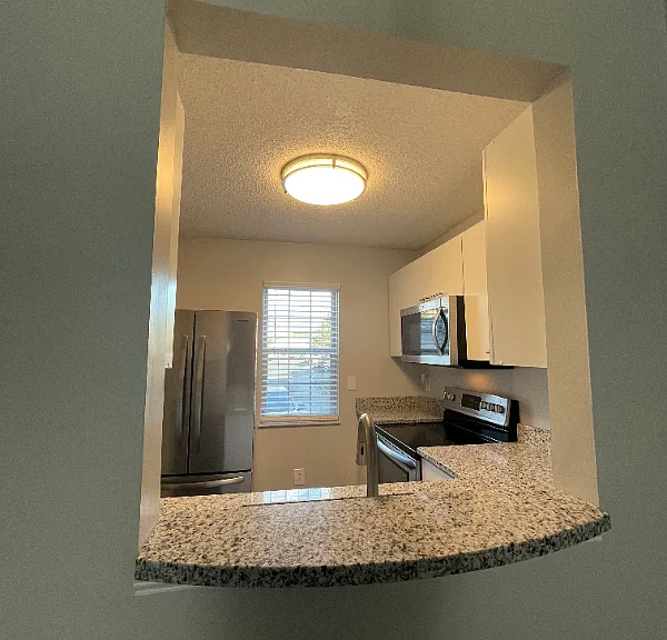 1697 Ridgebury Dr — Photo 10