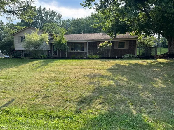 8173 Spencer Ave NW, North Canton, OH 44720