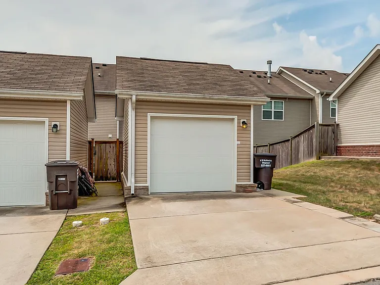 1431 Riverbrook Dr #1 — Photo 20