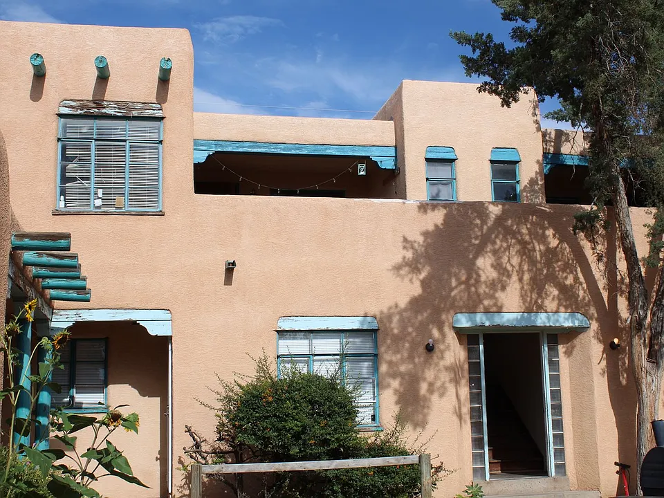 Pet Friendly 1-Bedroom Apartments