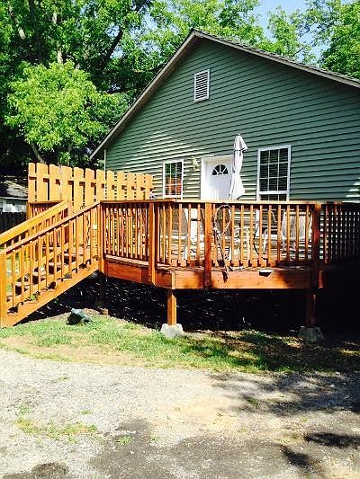 2nd image of 336 Bingham St SE
