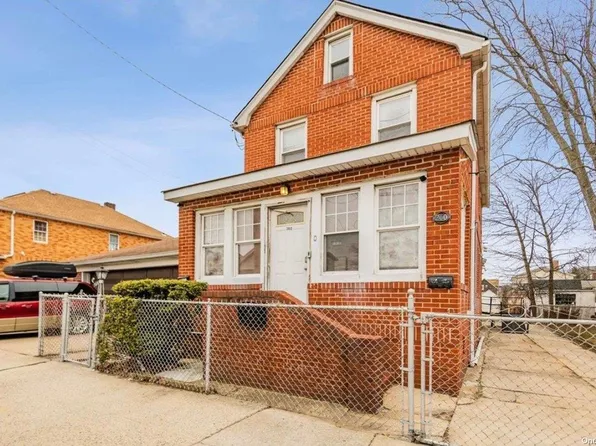 260 Biltmore Avenue, Elmont, NY 11003