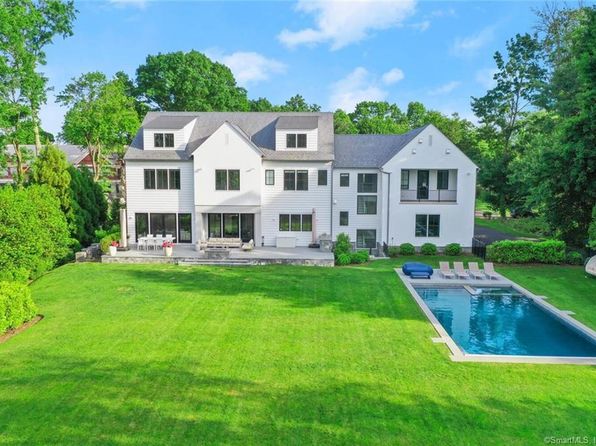 11 Turner Dr