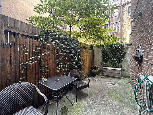 2nd image of 38 W 69th St APT C