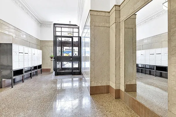 Sold by Cooper & Cooper Real Estate | media 8