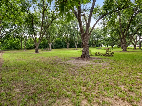 3 Orchard St, Eufaula, OK 74432