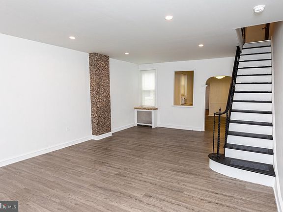 3rd image of 3018 Gaul St