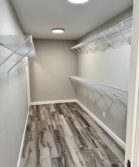 8534 N Wallingford Ave — Photo 5