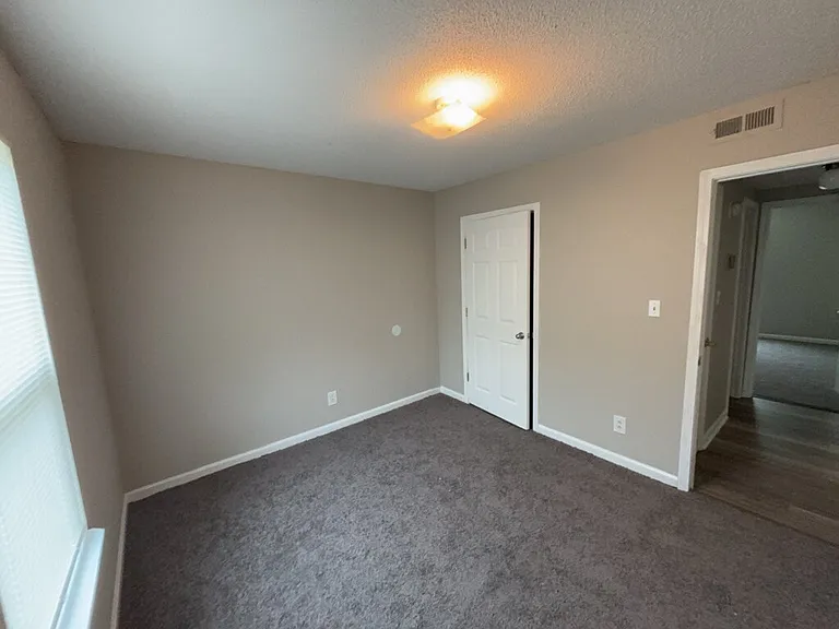 3284 Tower Dr #D — Photo 21