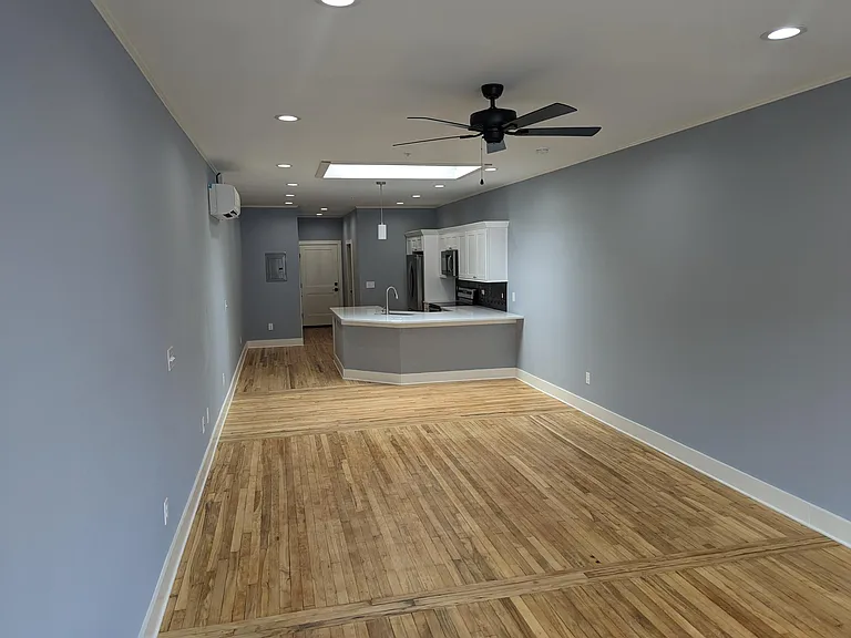116 N College Ave #5 — Photo 7