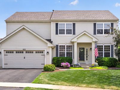 929 Oxford Ct, Hampshire, IL, 60140