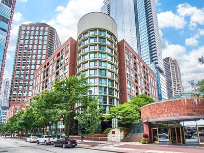 440 N McClurg Ct APT 718, Chicago, IL, 60611