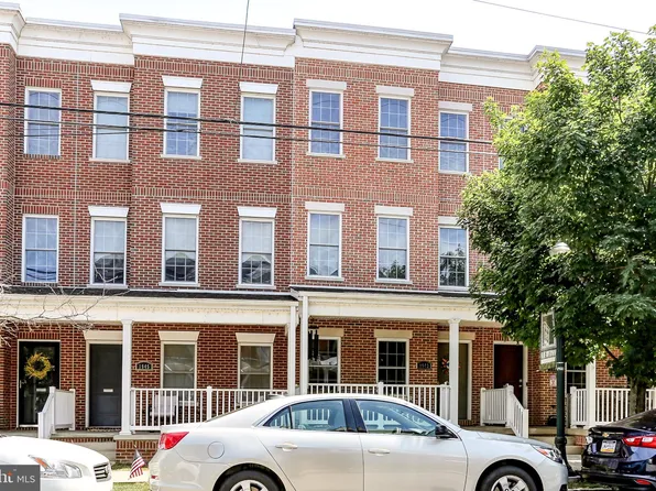 1943 Green St, Harrisburg, PA 17102