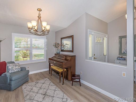 5th image of 305 Citrus Open Dr