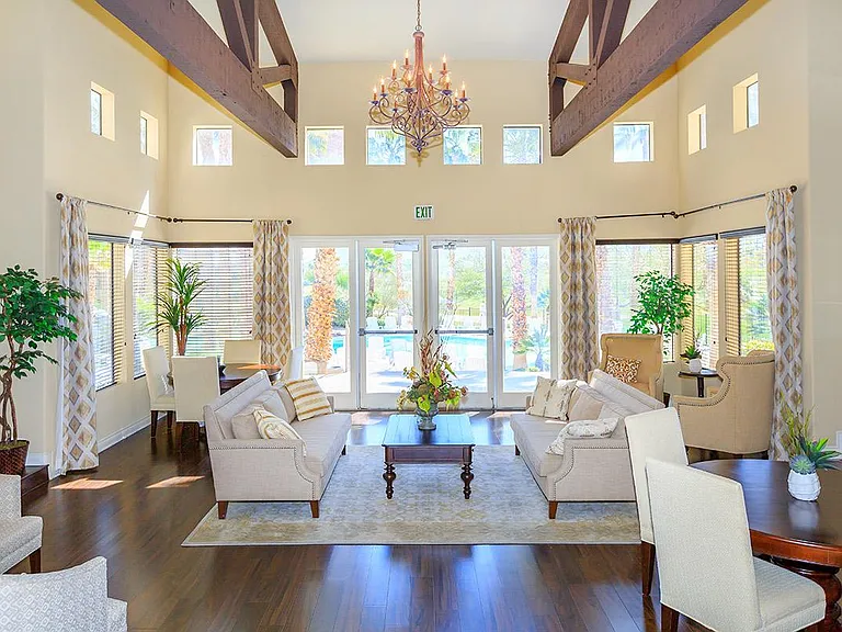 Legacy Pointe — Photo 13