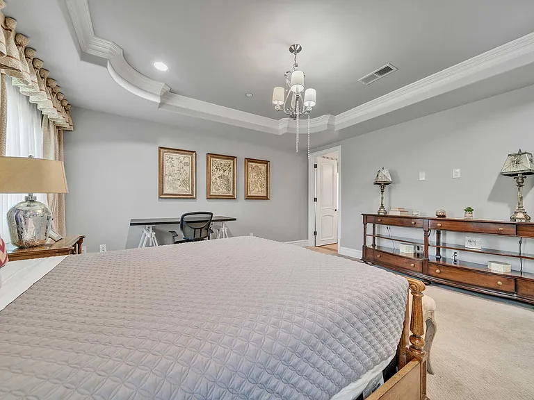 137 W Winnie Way — Photo 42