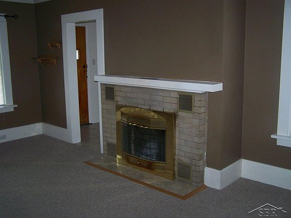 5th image of 1916 Mershon St
