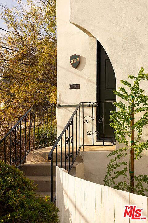 1st image of 3114 Griffith Park Blvd