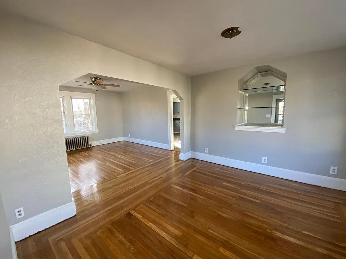 434 Sharon St — Photo 1