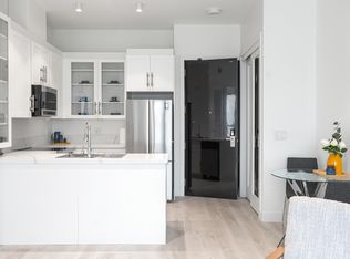 255 Centre St #1479137, Winnipeg, MB R3Y2C3