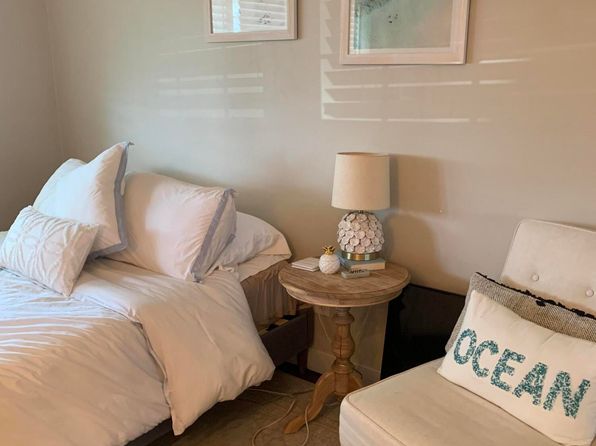 709 Ocean Ave APT 8
