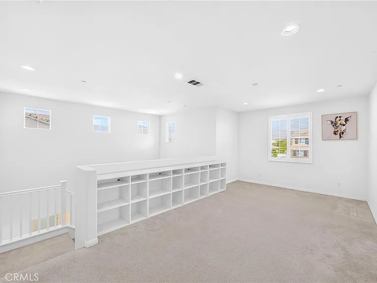 1617 Camden Ct — Photo 20
