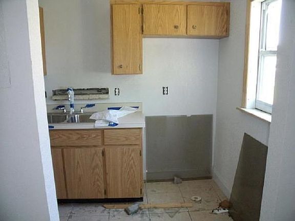 3rd image of 4466 Banneka St
