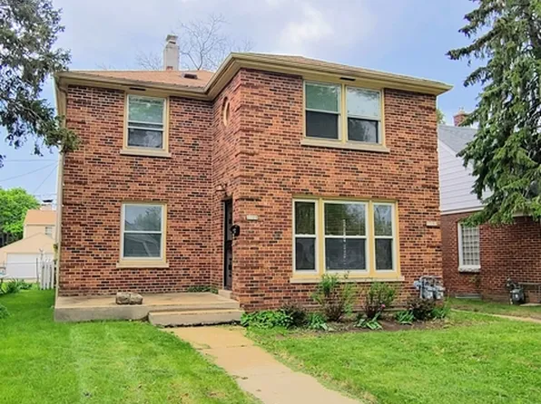 3708 N 52nd St, Milwaukee, WI 53216