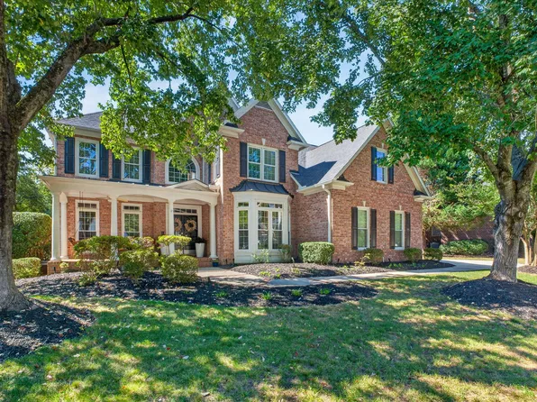 2304 Narrawood St, Raleigh, NC 27614