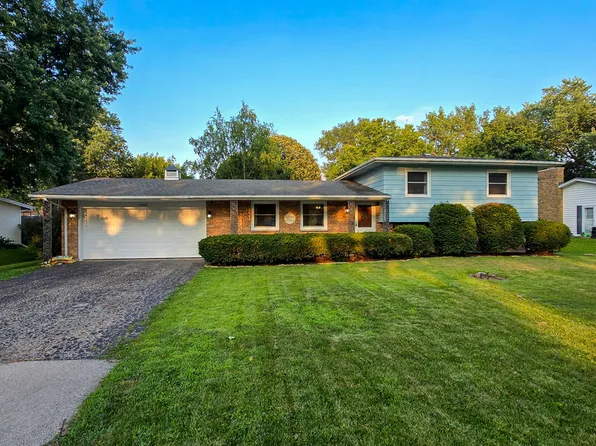 15821 S River Rd, Plainfield, IL 60544