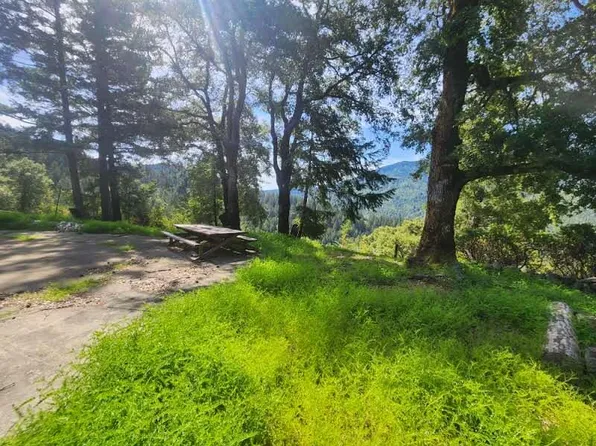 480 Chakahn Rd, Honeydew, CA 95545